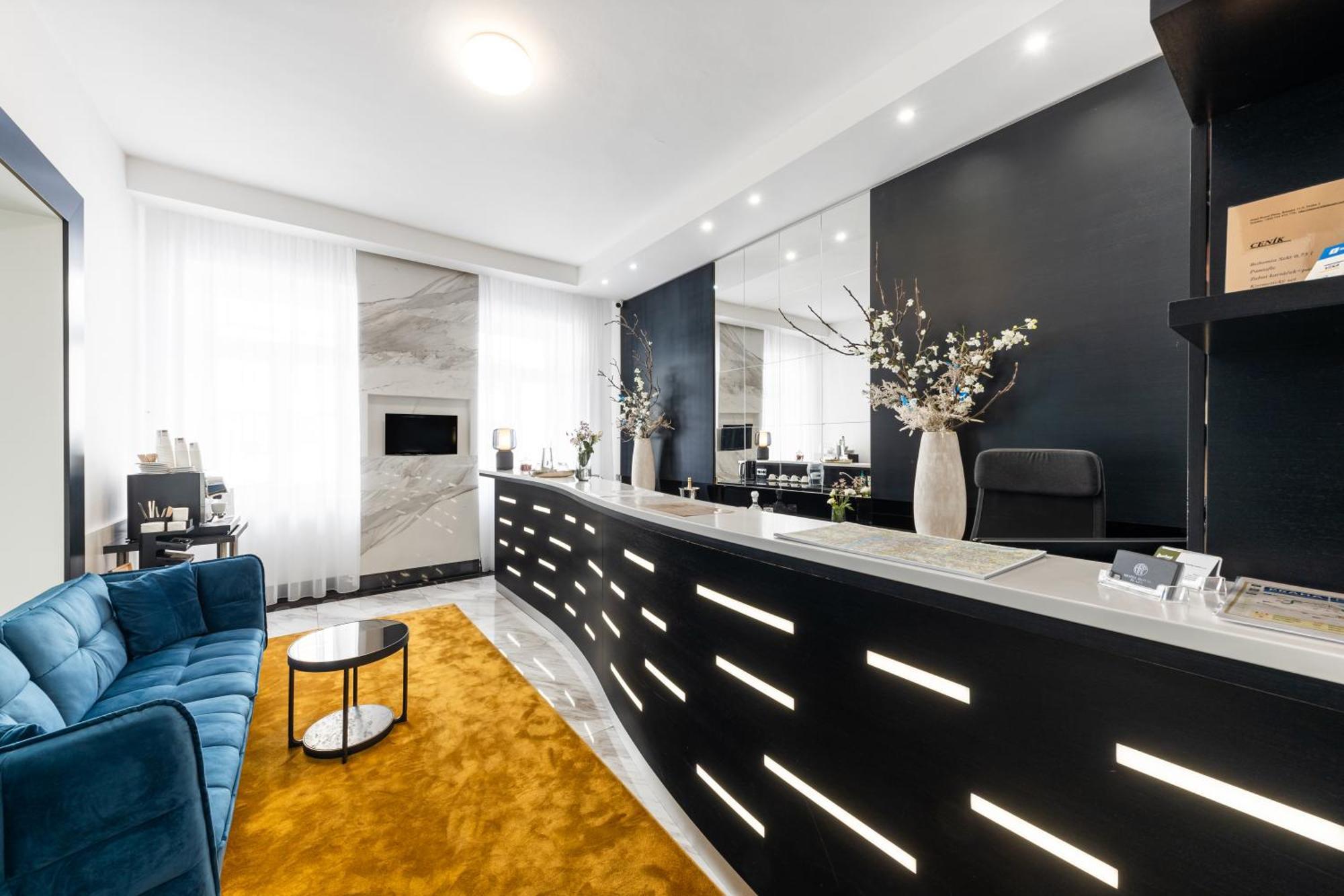 A1 Royal Plaza Hotel Prága Kültér fotó