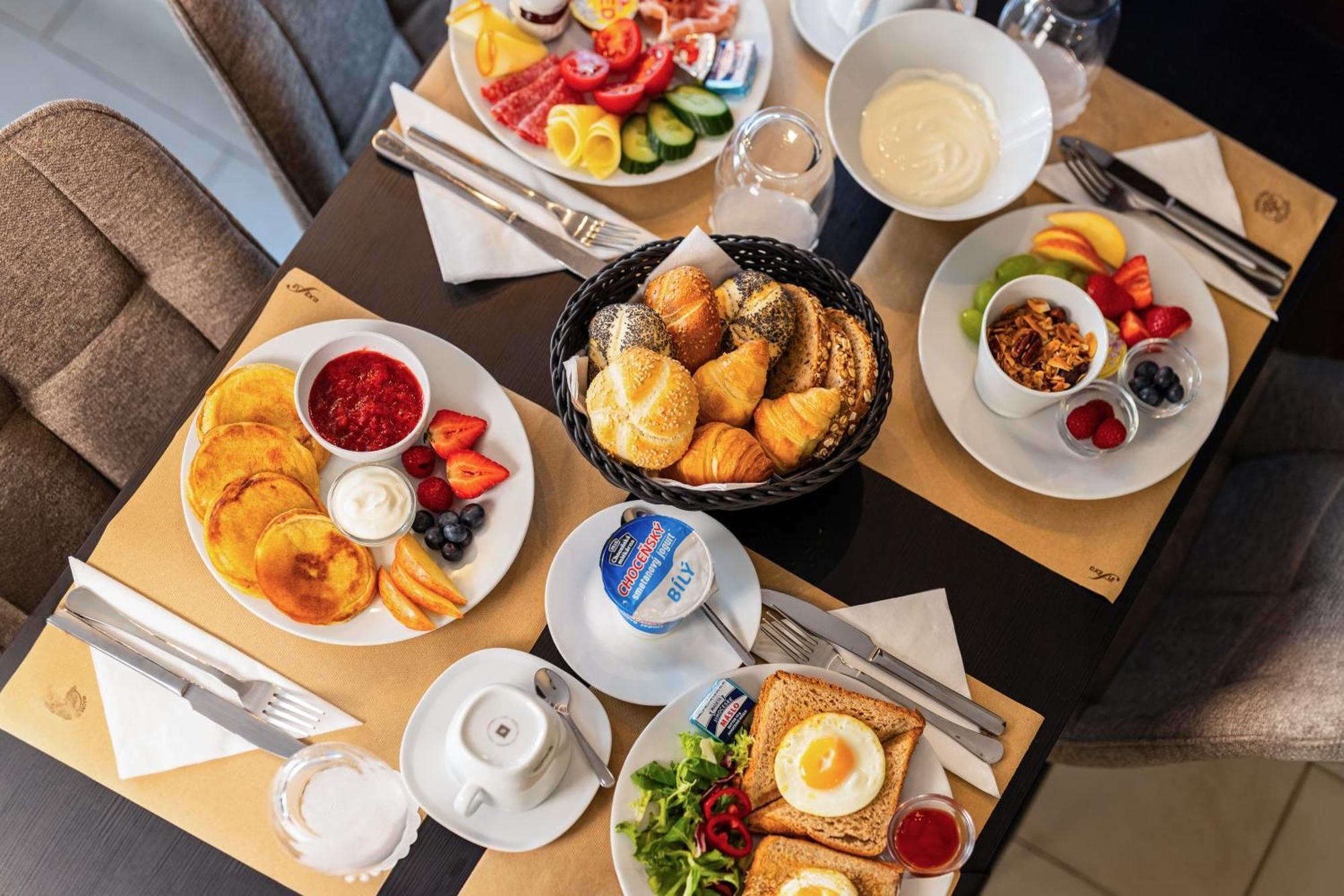 A1 Royal Plaza Hotel Prága Kültér fotó